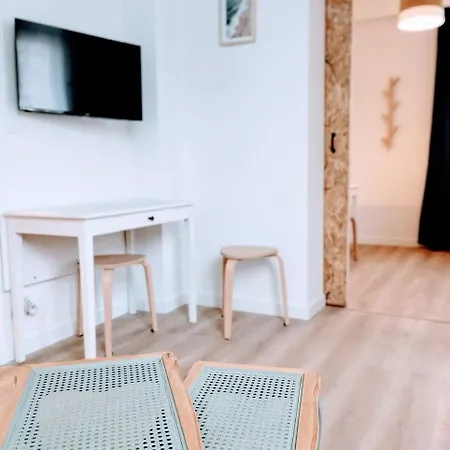 & Confort 3 Pieces Parking Clim Et Wifi *