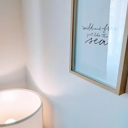 & Confort 3 Pieces Parking Clim Et Wifi Apartamento Antibes